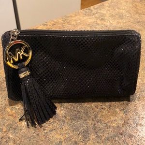 Michael Kors makeup bag